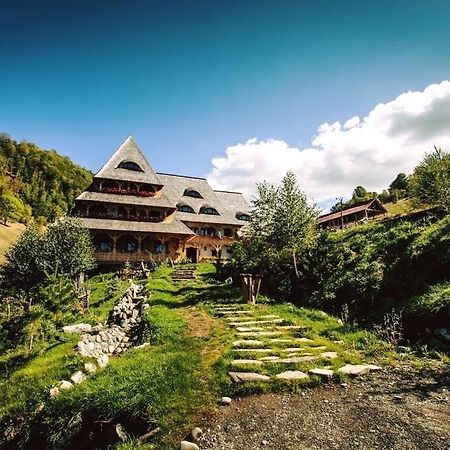 Hotel Conacul Drahneilor Ruscova Esterno foto