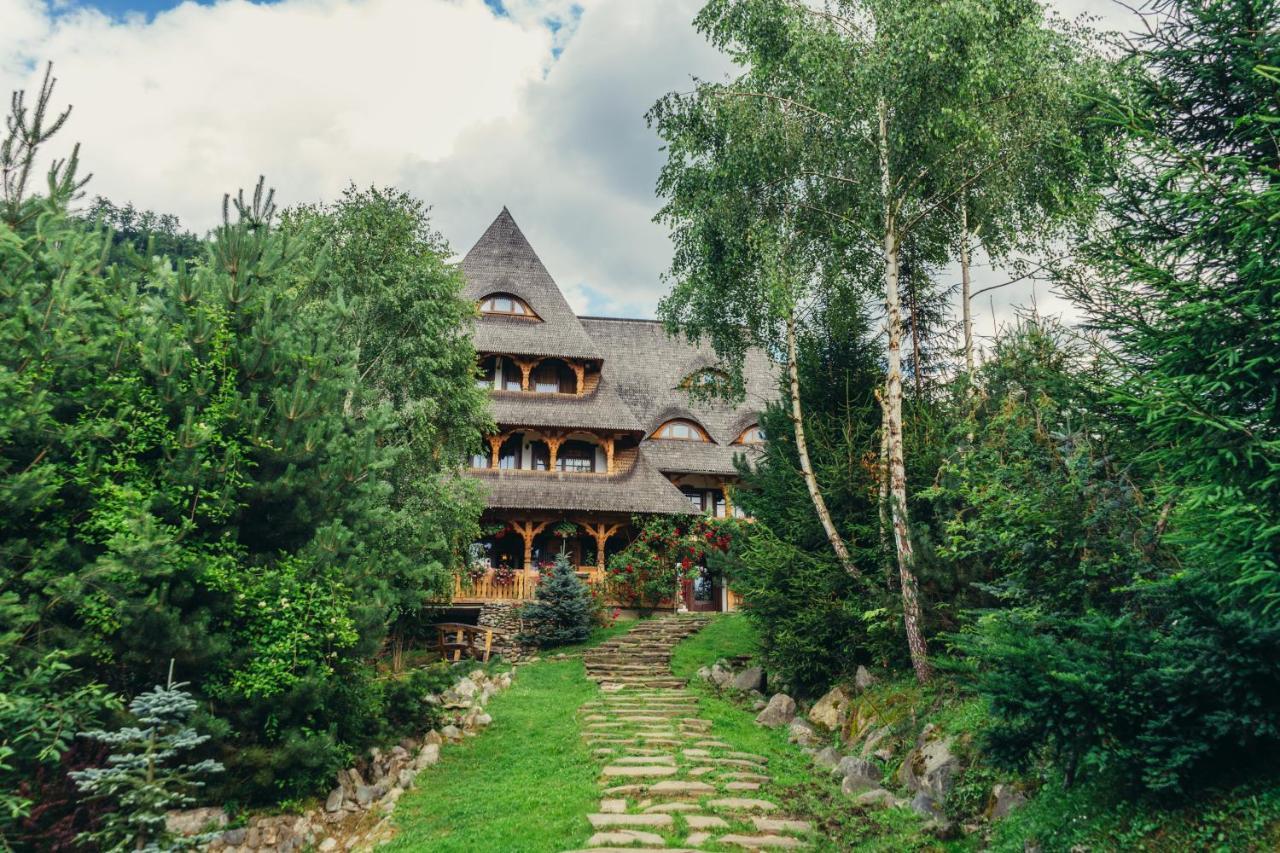 Hotel Conacul Drahneilor Ruscova Esterno foto
